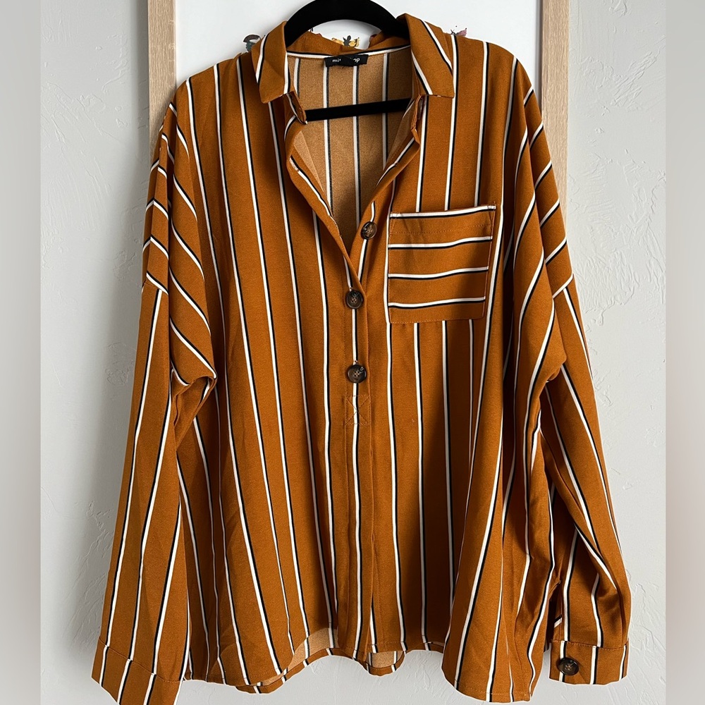 Striped long sleeve top